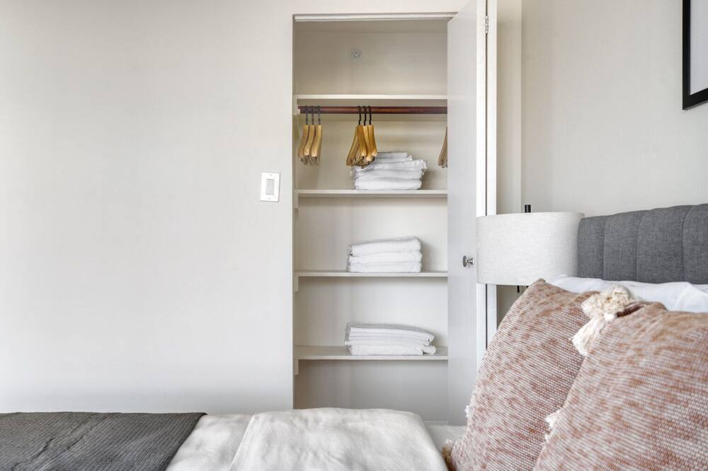Photo of Bedroom in Central San Mateo