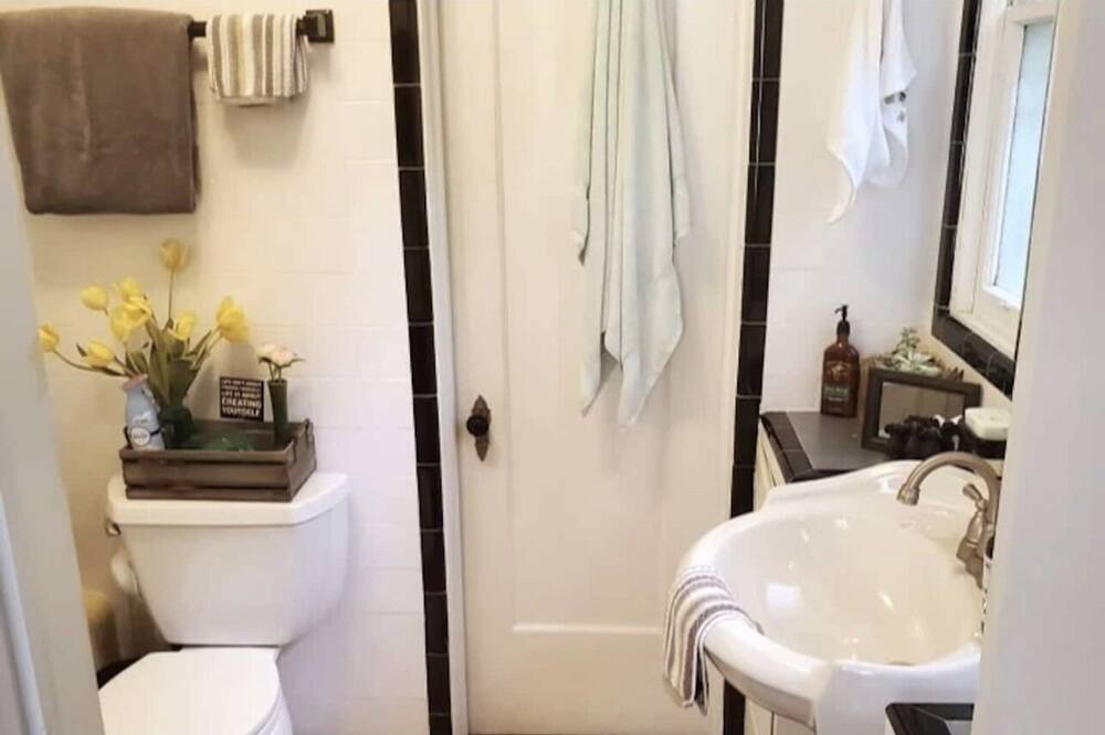 Photo of Bathroom in Fresno