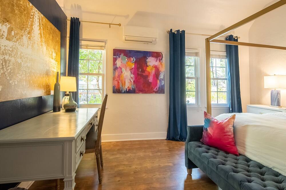 Photo of Bedroom in Tower District