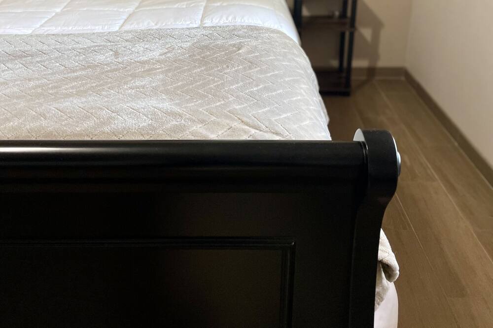 Photo of Bedroom in Greenacres