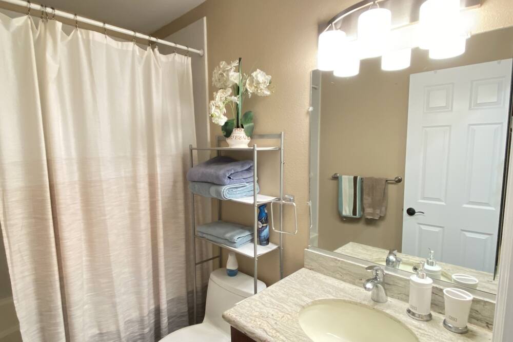 Photo of Bathroom in Sacramento