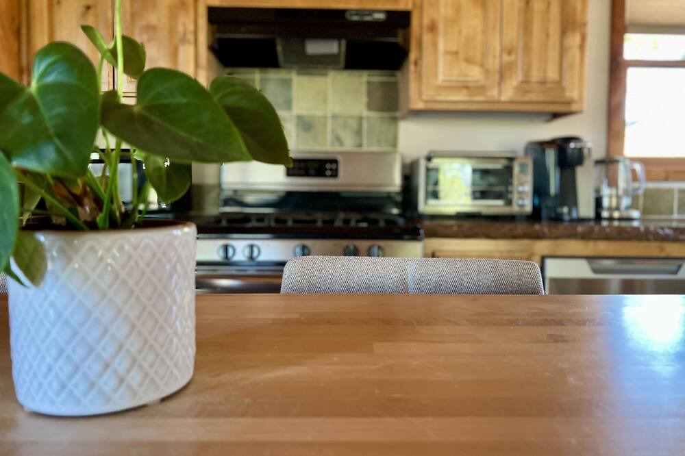 Photo of Kitchen in Groveland