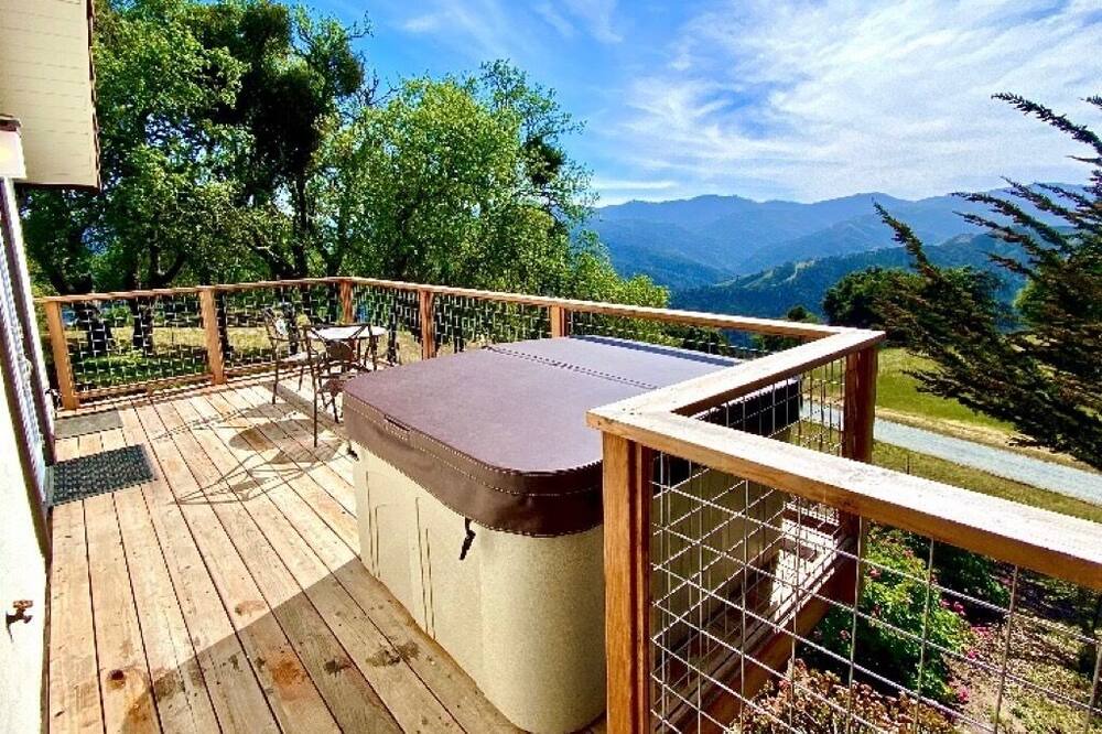 Photo of Patio Balcony in Carmel Valley