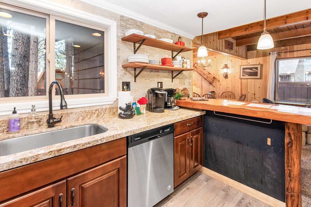 Photo of Kitchen in Big Bear Lake