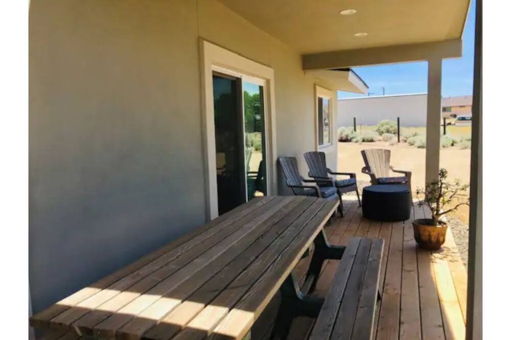 Photo of Patio Balcony in Johnson Lane