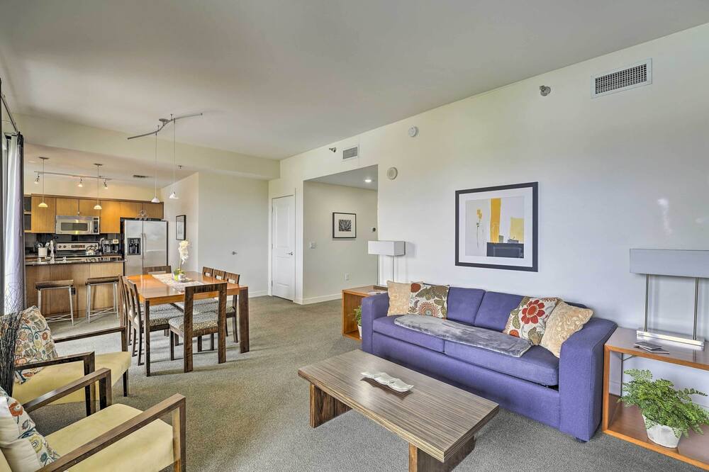 Photo of Livingroom in Lake Las Vegas