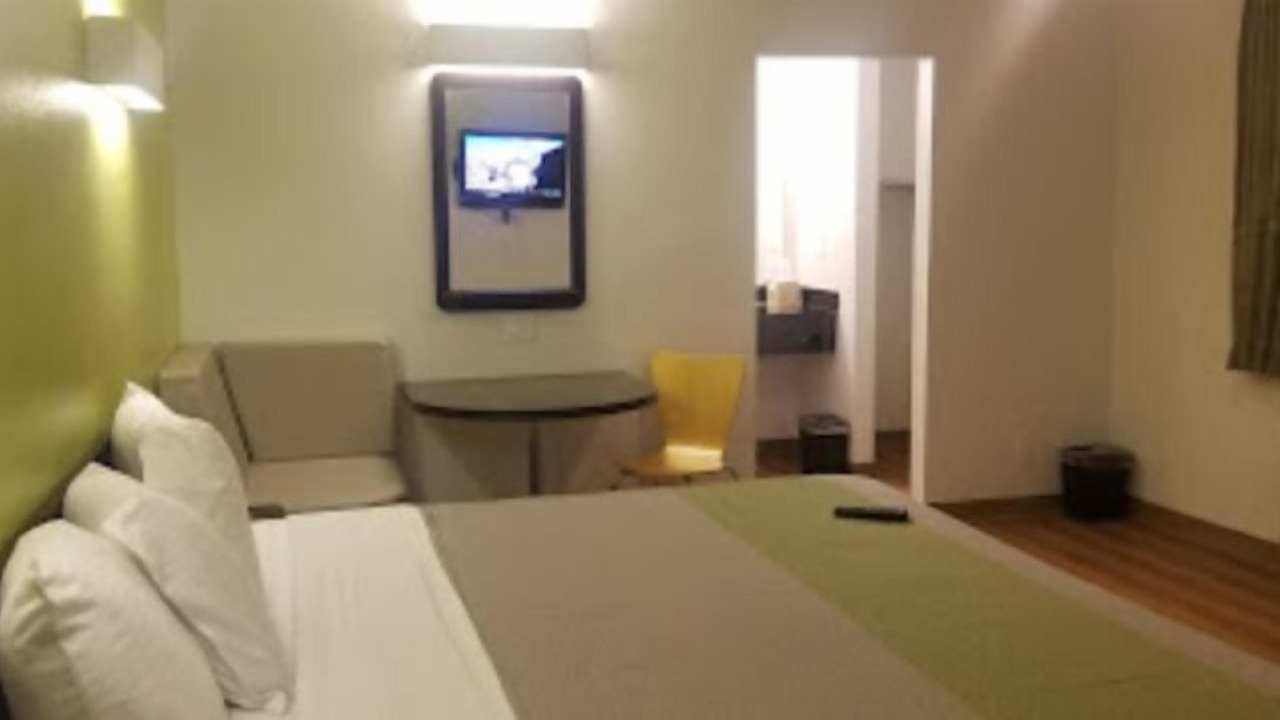 Photo of Bedroom in Hawthorne