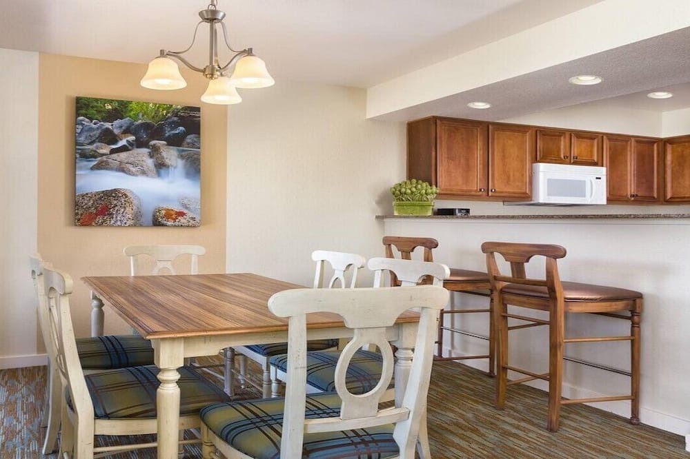 Photo of Kitchen in Round Hill Village