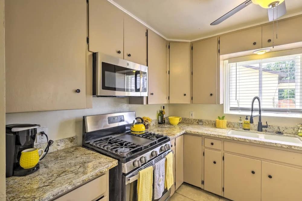 Photo of Kitchen in Bakersfield