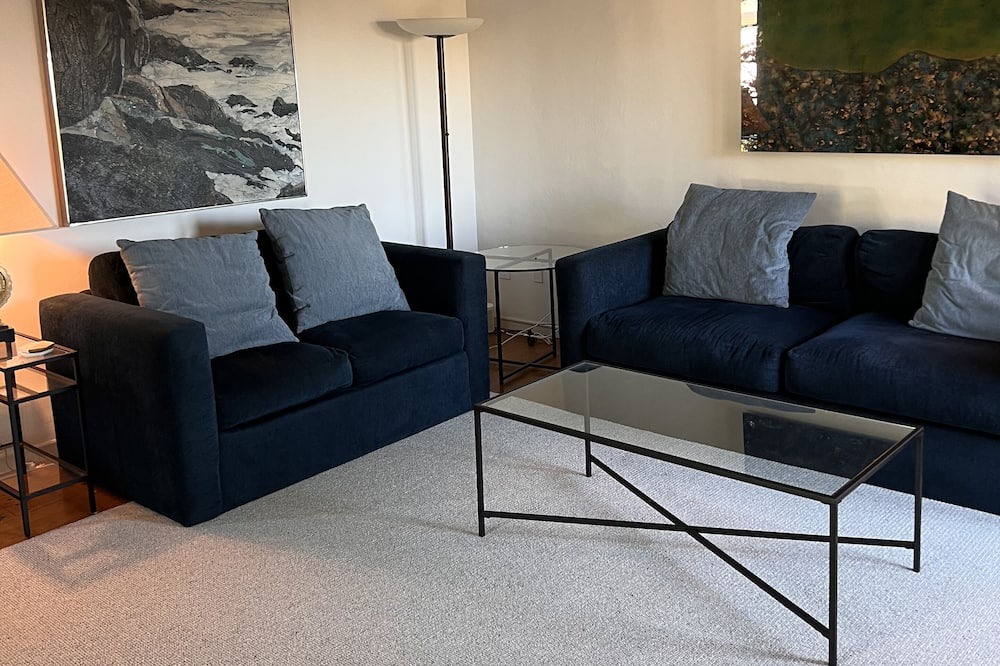 Photo of Bedroom in Upper Rockridge