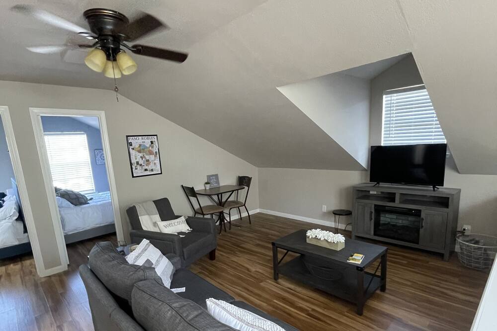 Photo of Livingroom in Paso Robles