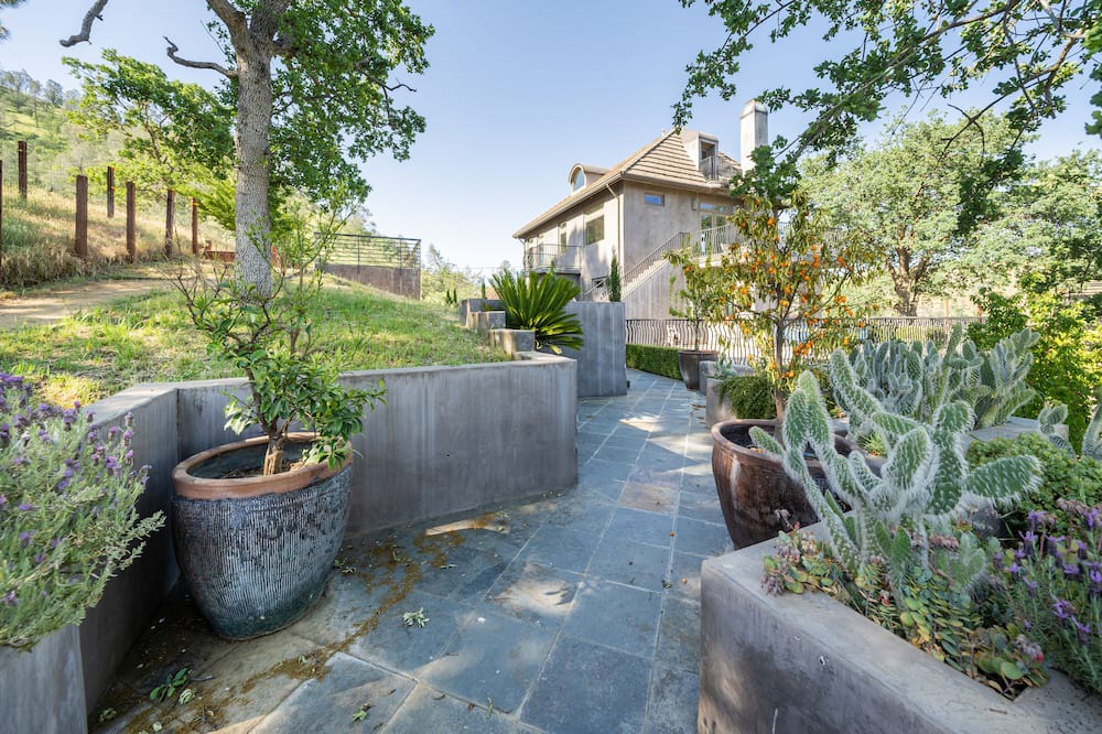Photo of Outdoor in Friant