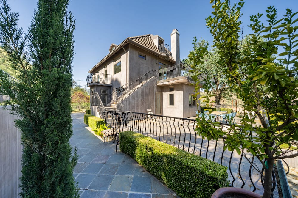 Photo of Outdoor in Friant