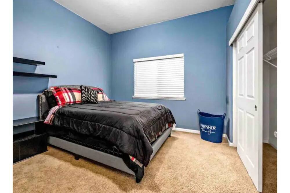 Photo of Bedroom in Merced