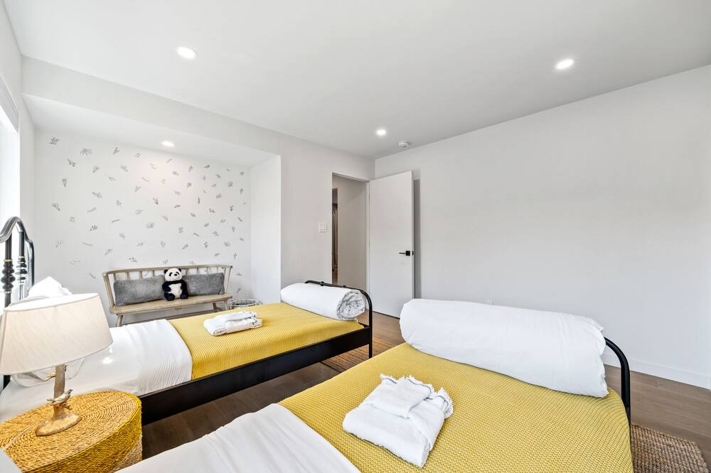 Photo of Bedroom in North Central