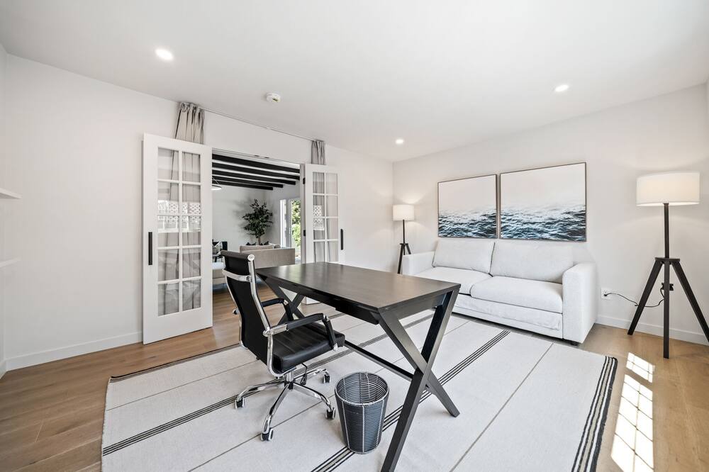 Photo of Bedroom in North Central