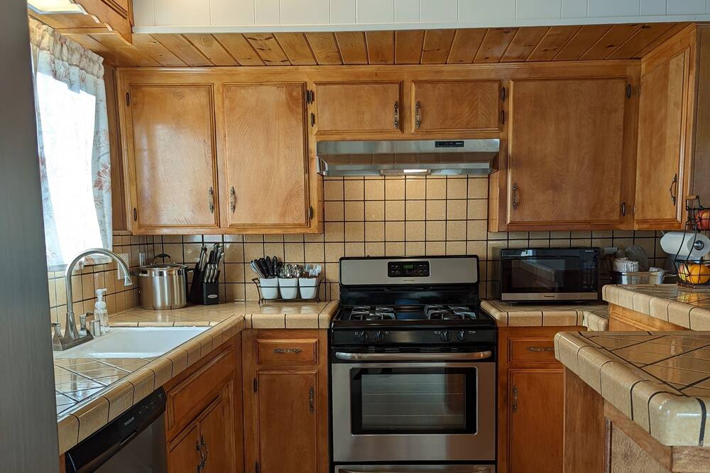 Photo of Kitchen in Frazier Park