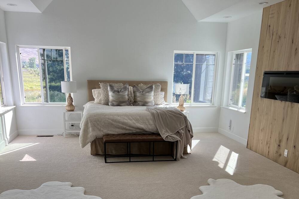Photo of Bedroom in Reno