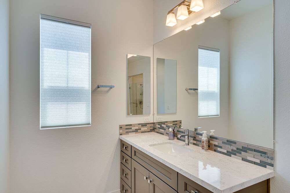 Photo of Bathroom in Bethel Island