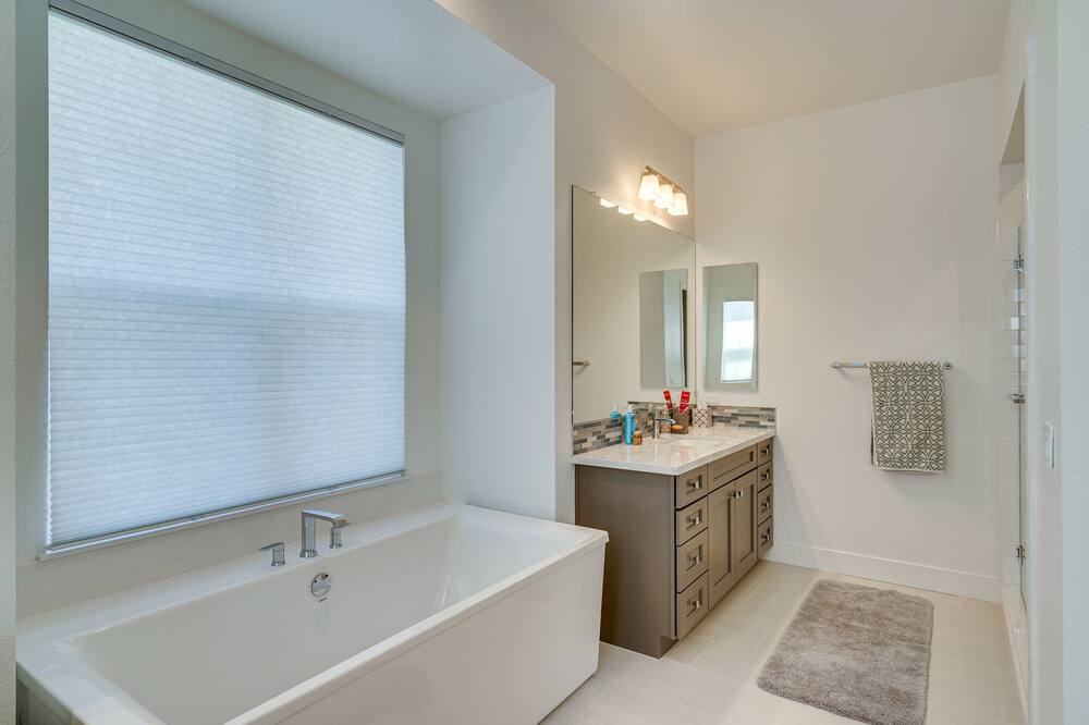 Photo of Bathroom in Bethel Island