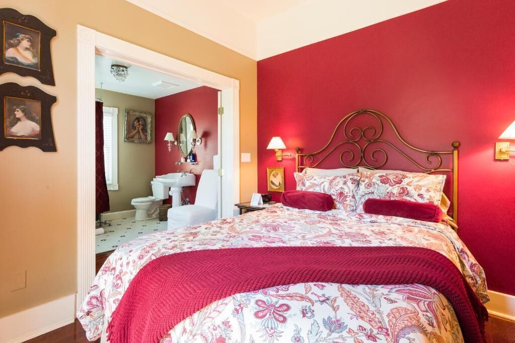 Photo of Bedroom in Picnic Valley