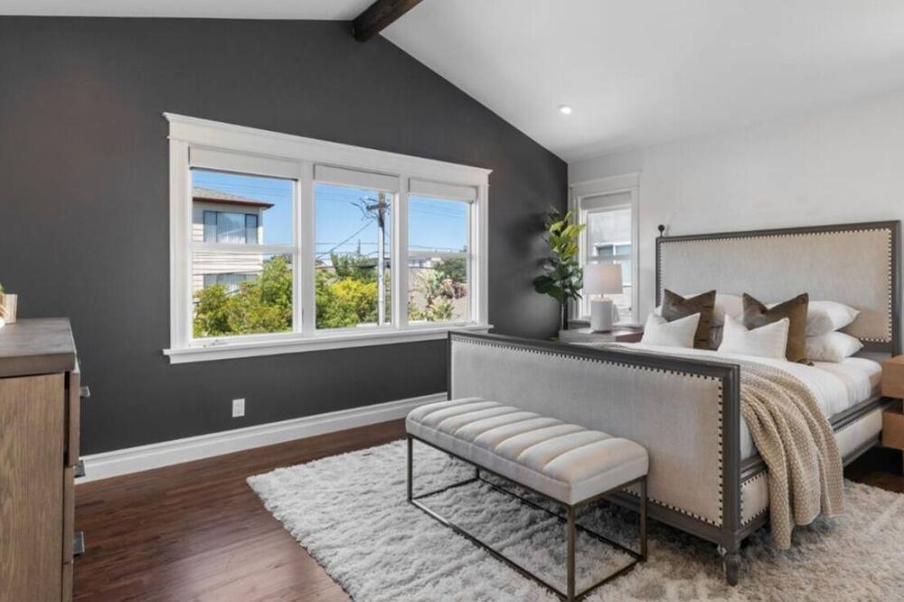 Photo of Others in Burlingame Terrace