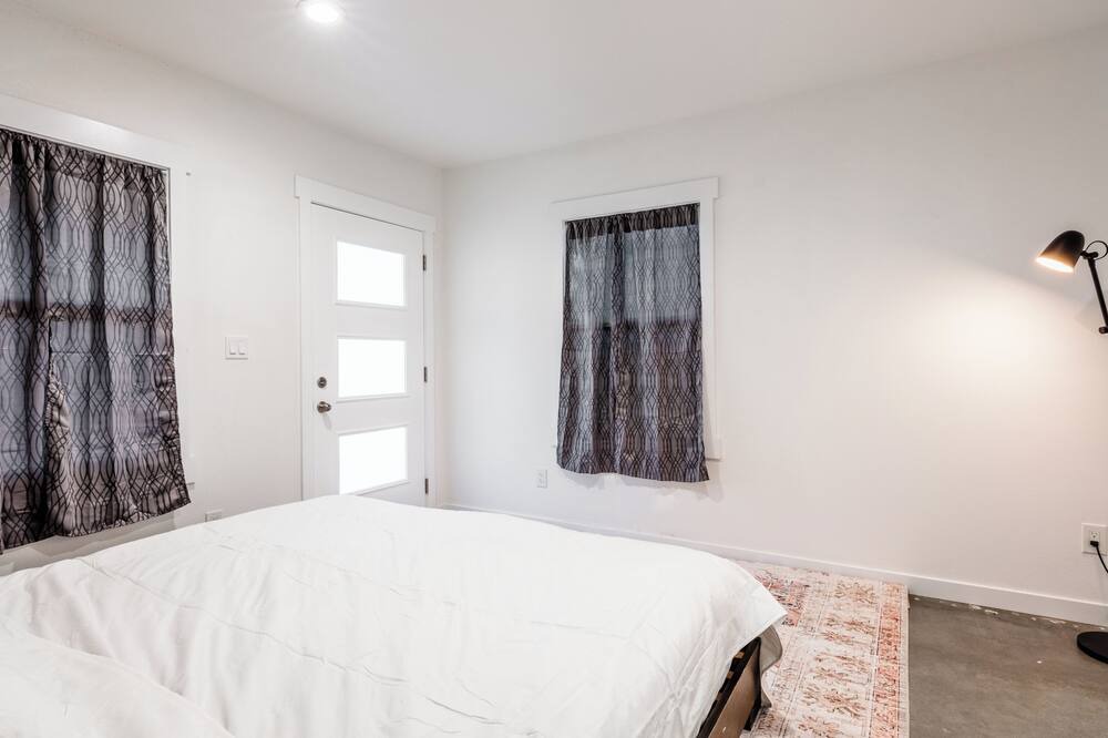Photo of Bedroom in West Bishop