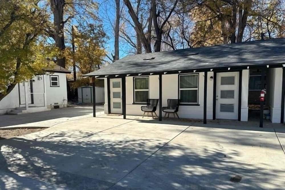 Photo of Outdoor in West Bishop