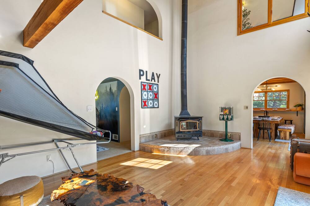 Photo of Livingroom in Tehachapi