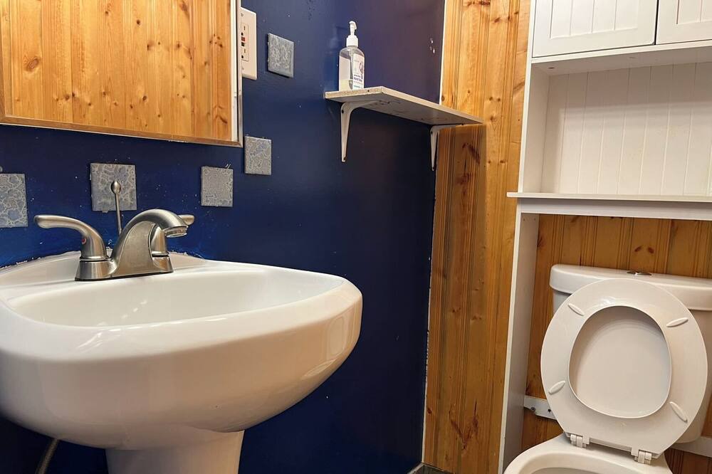 Photo of Bathroom in Parkside