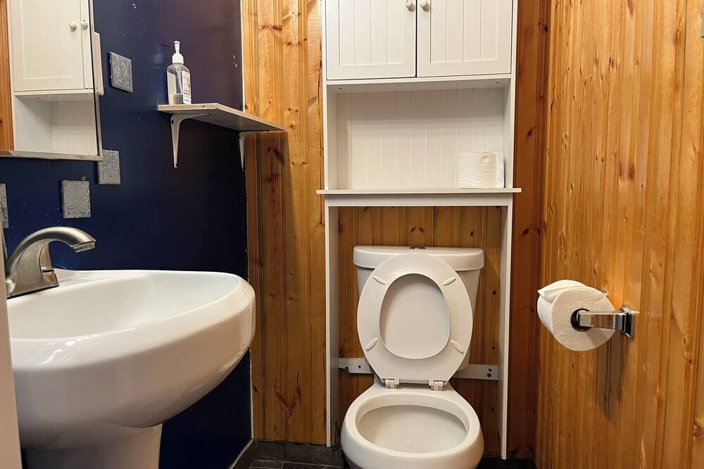 Photo of Bathroom in Parkside