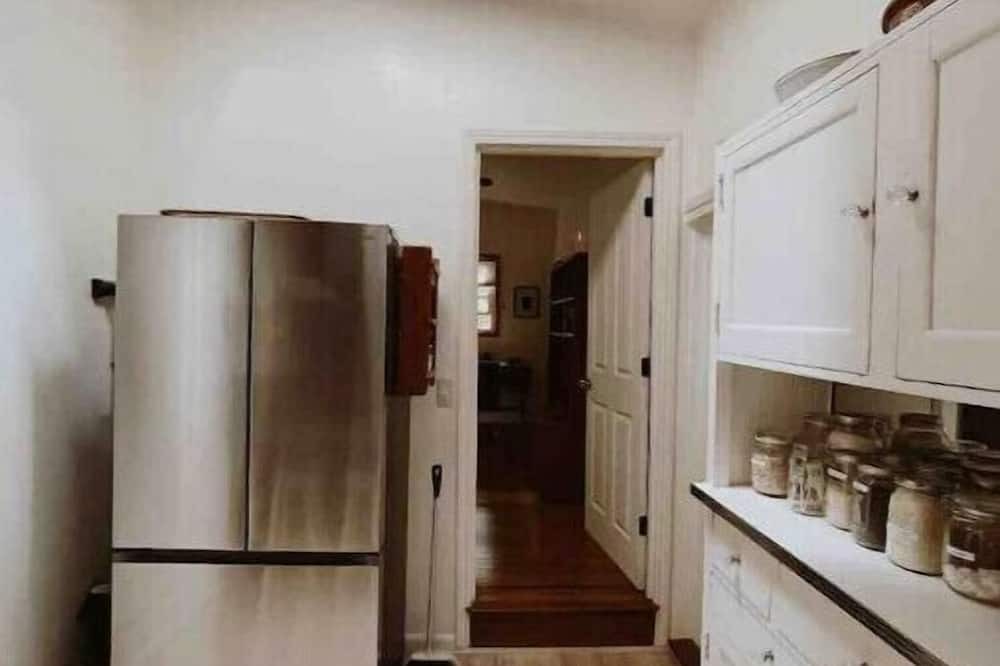 Photo of Kitchen in Felton
