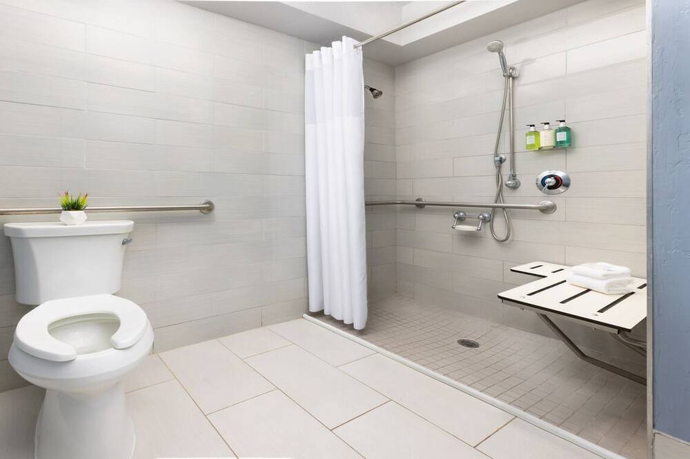 Photo of Bathroom in Monterey