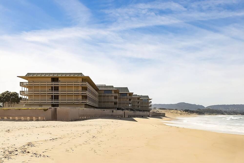Photo of Outdoor in Monterey