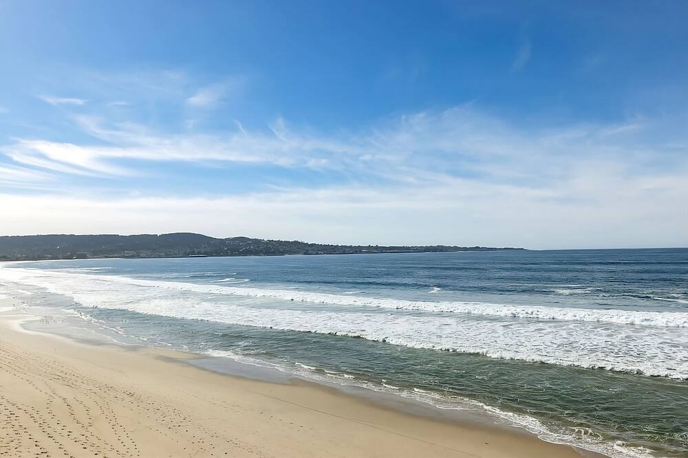 Photo of Others in Monterey