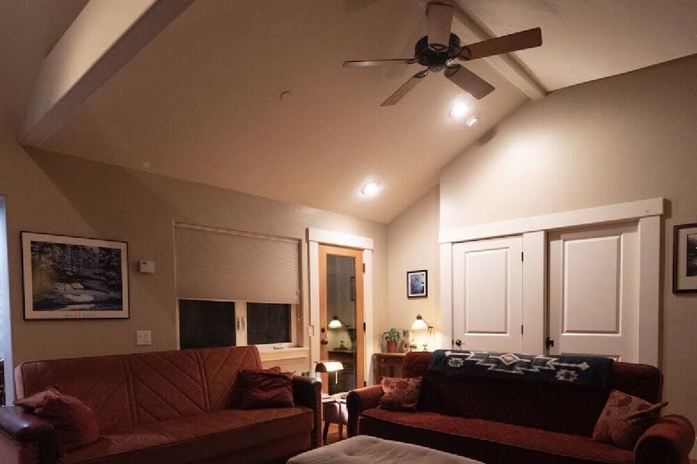 Photo of Bedroom in Westside Santa Cruz