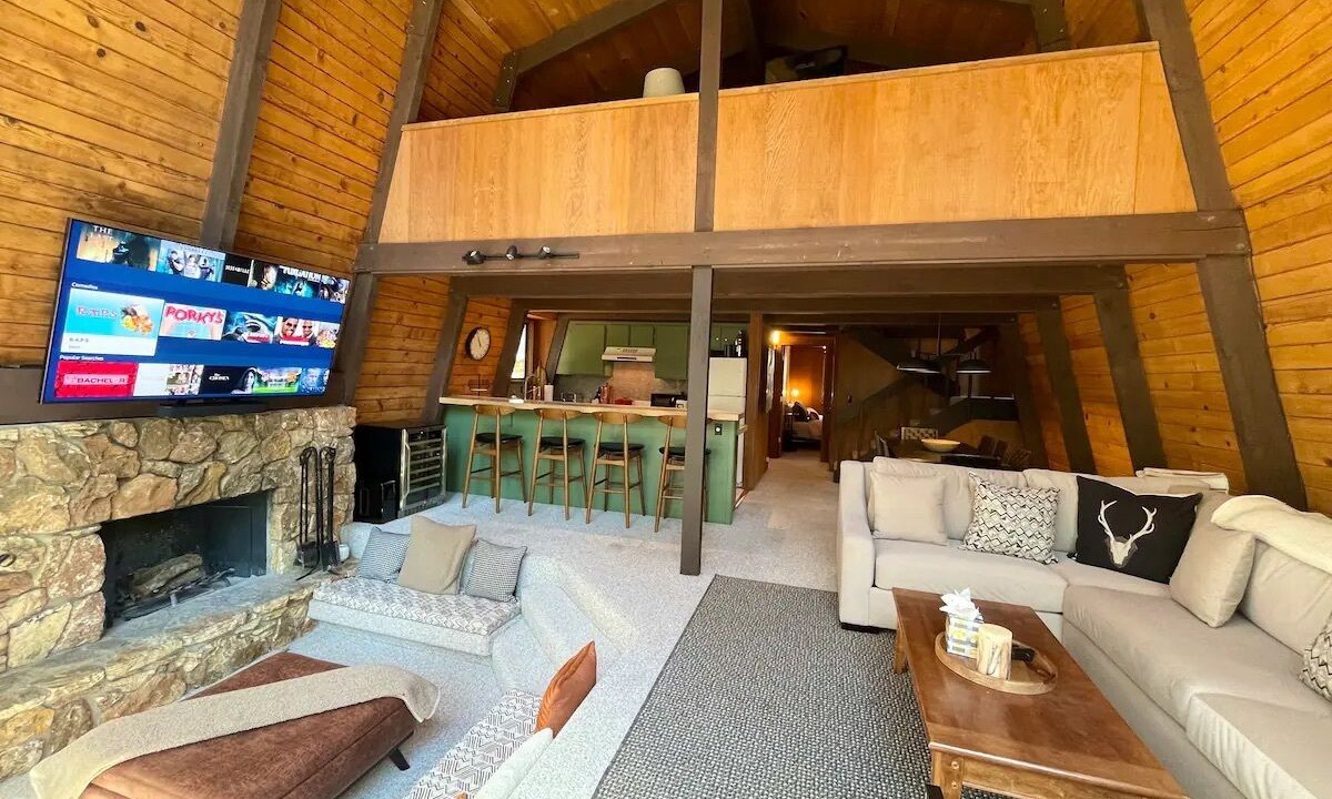 Photo of Livingroom in Lake Forest
