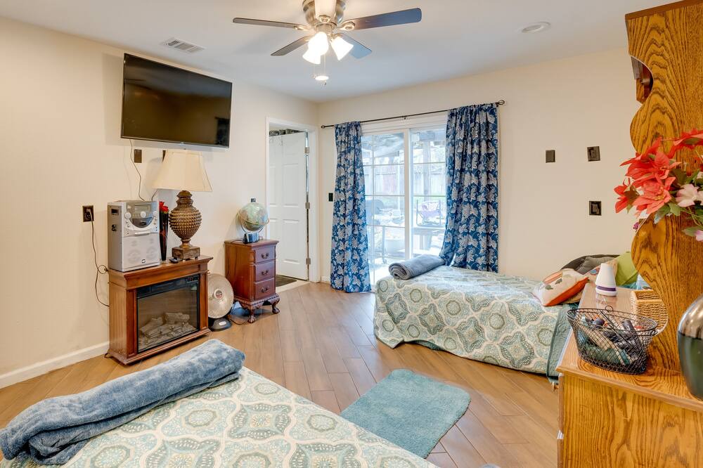 Photo of Bedroom in Florin