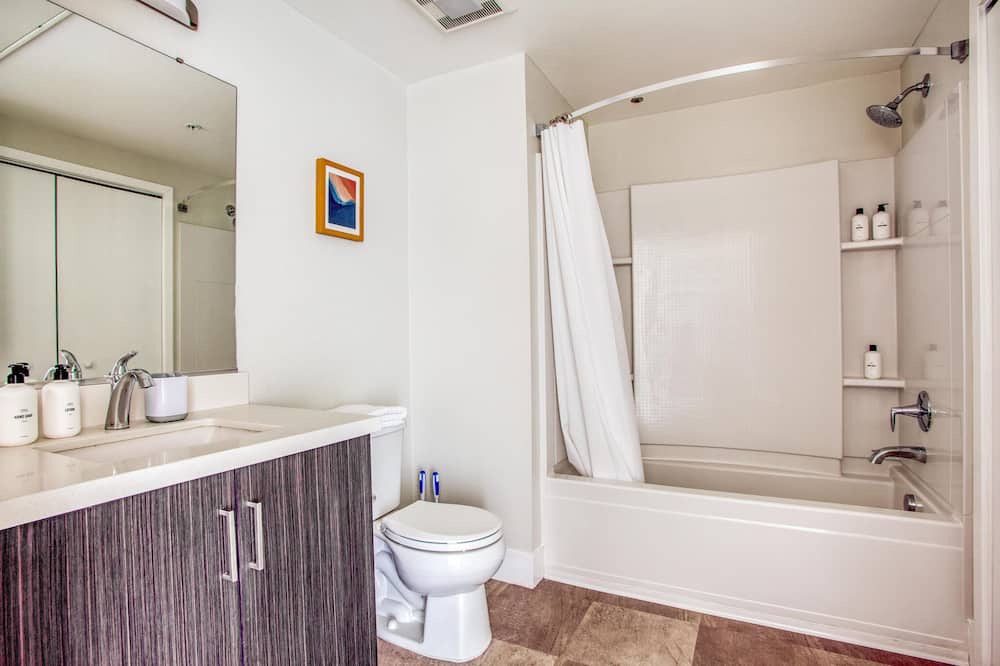 Photo of Bathroom in Centerville