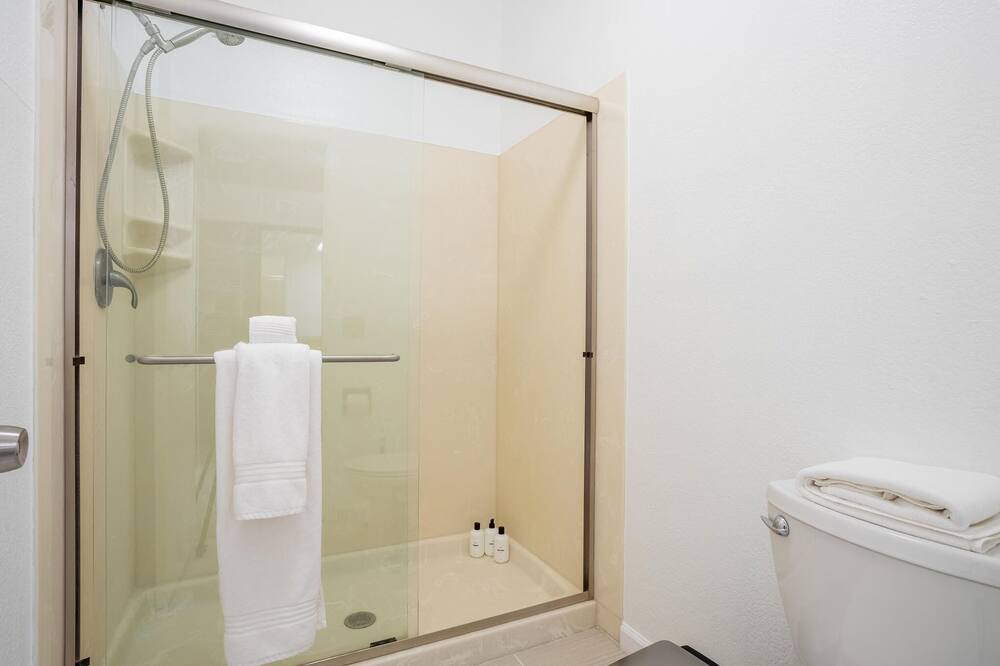 Photo of Bathroom in Centerville