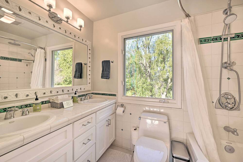 Photo of Bathroom in Novato