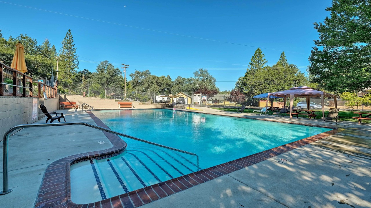 Photo of Outdoor in Tuolumne