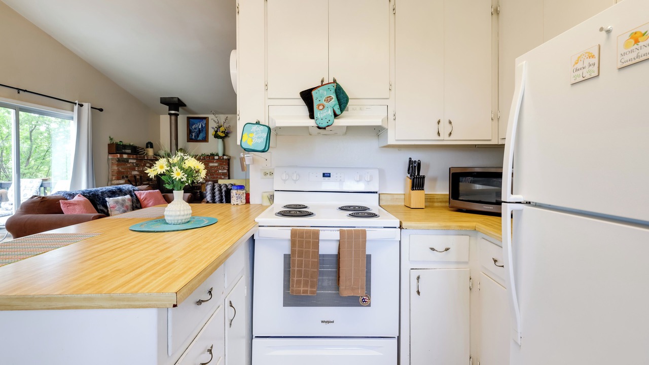 Photo of Kitchen in Tuolumne