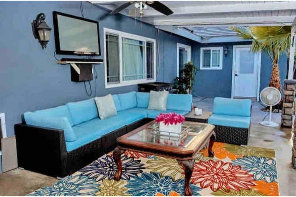 Photo of Outdoor in Bakersfield