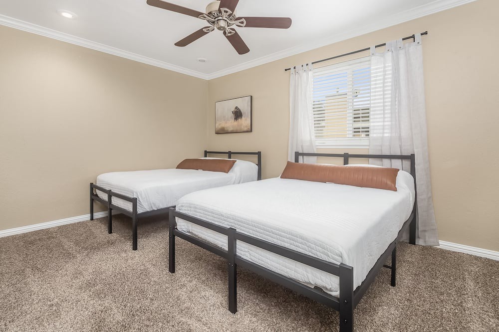 Photo of Bedroom in Lemoore