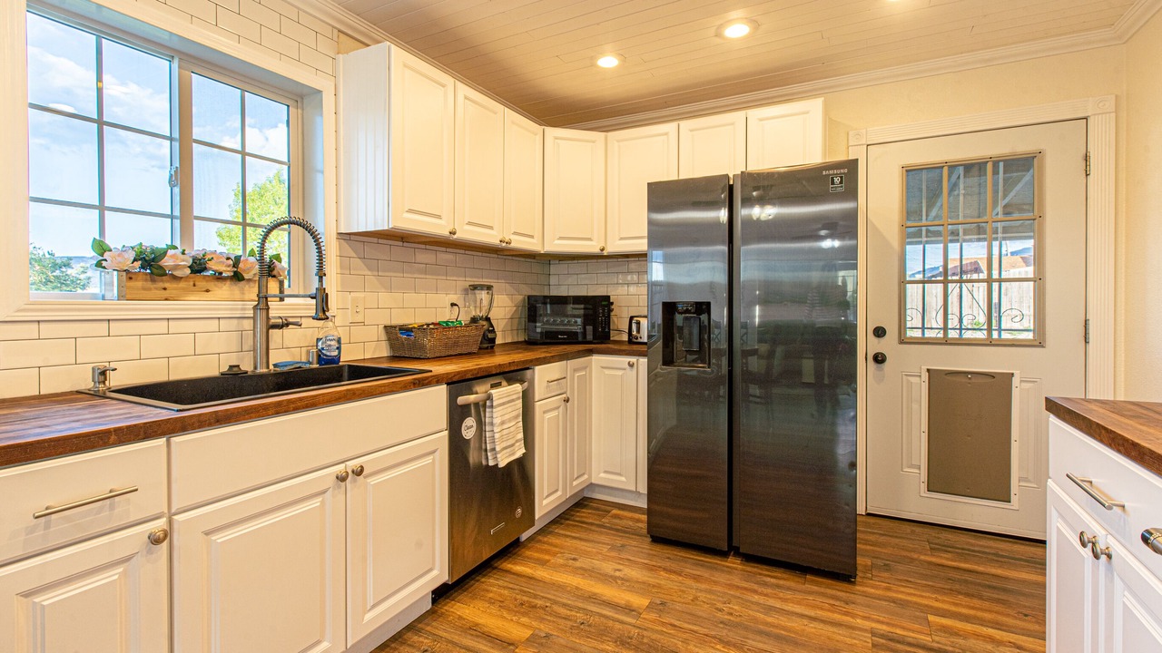 Photo of Kitchen in Tehachapi