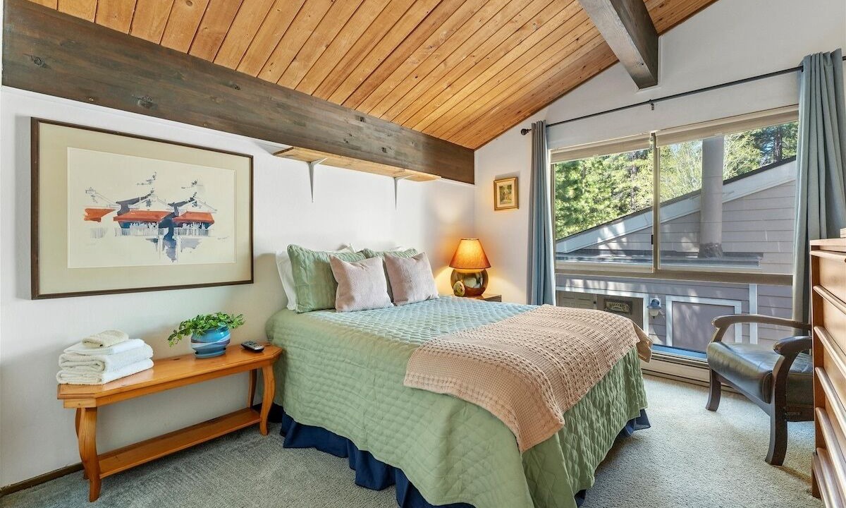 Photo of Others in Incline Village