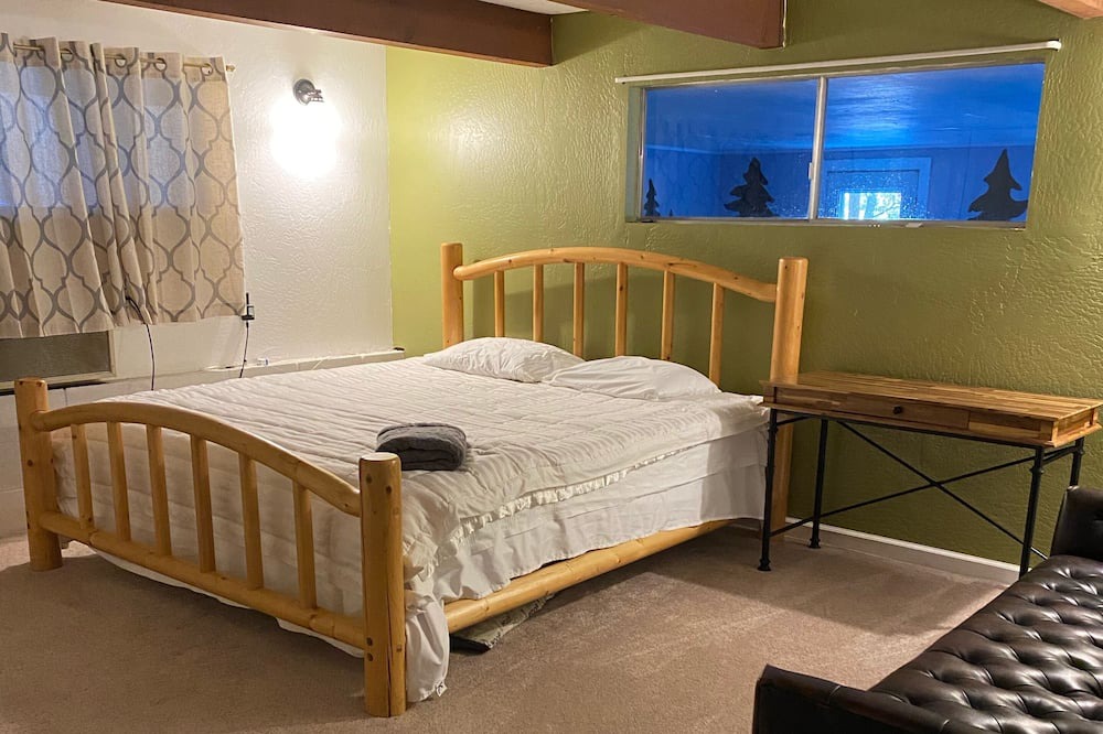 Photo of Bedroom in Twain Harte