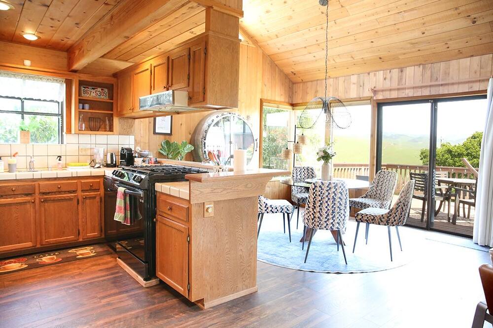 Photo of Kitchen in Lodge Hill