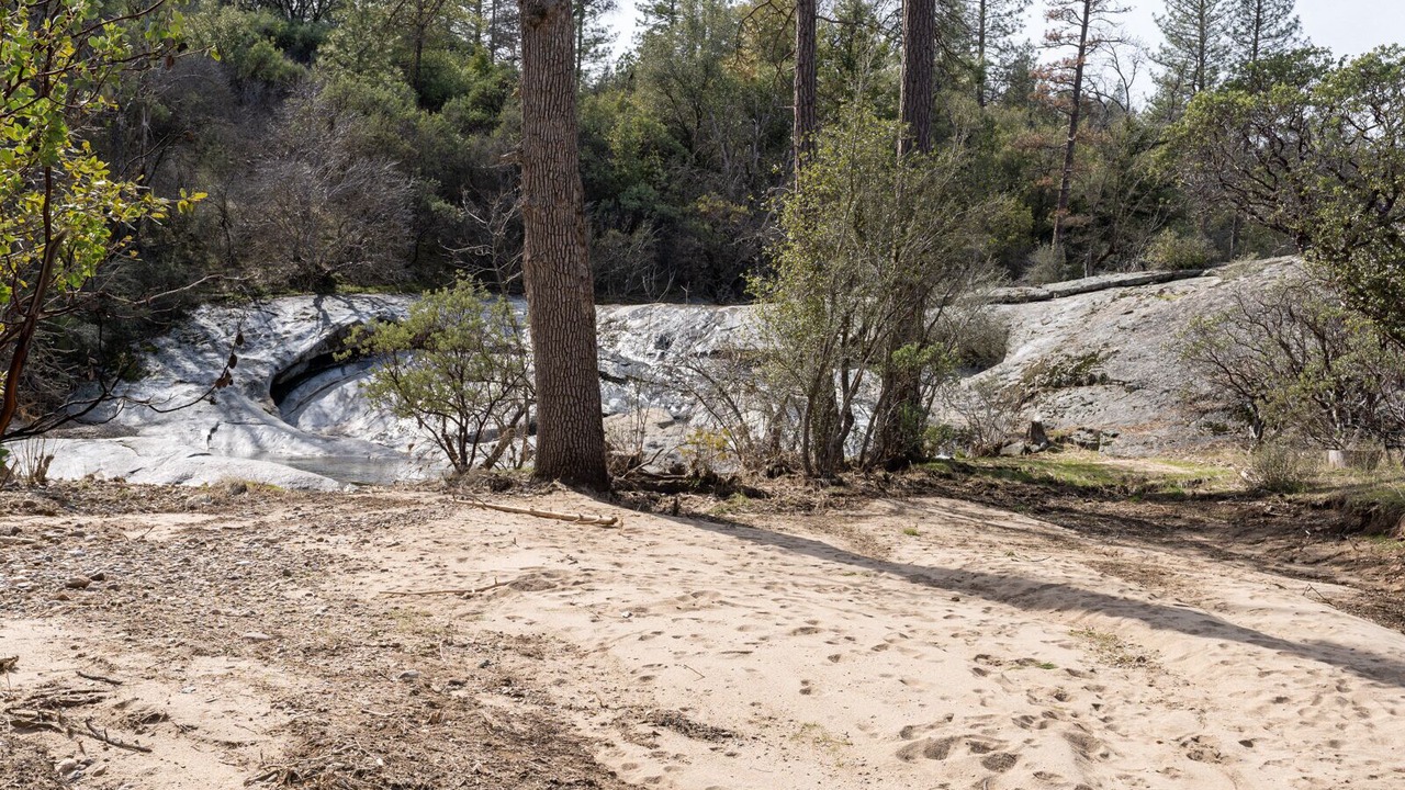 Photo of Outdoor in Wishon